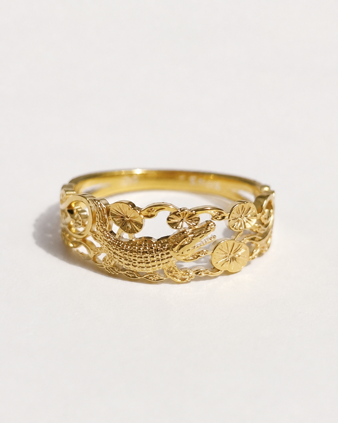 The Crocorya Ripple Openwork Ring